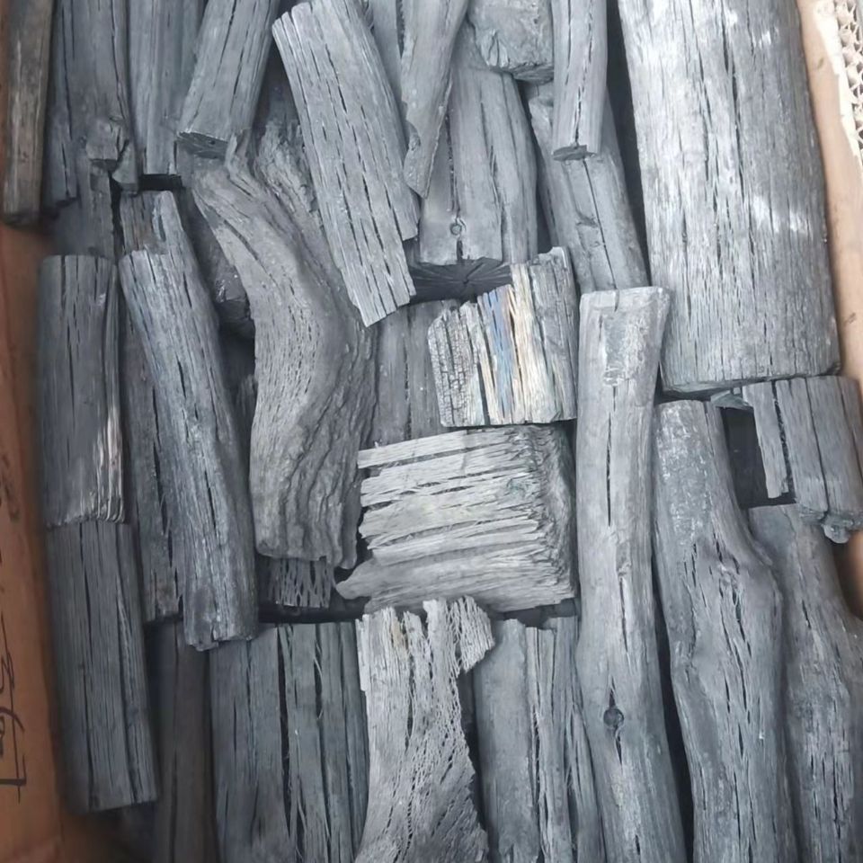 青冈炭烧烤碳野炊炭去皮青冈树碳露营用