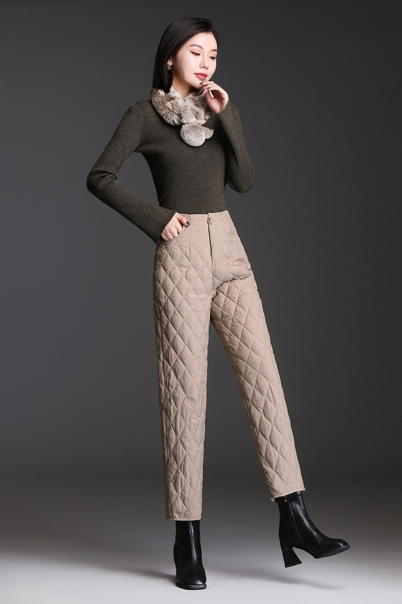 轻薄羽绒棉女裤外穿直筒棉裤2021冬新款高腰显瘦妈妈装加厚保暖裤