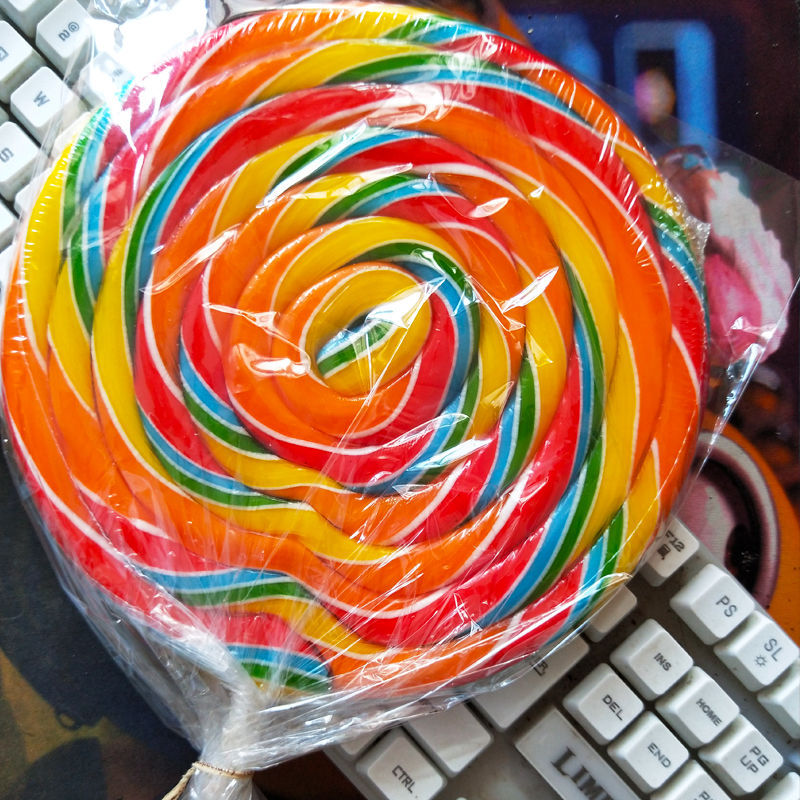 超大500g七彩棒棒糖波板糖送男女友生日糖果直径cm七夕节礼物