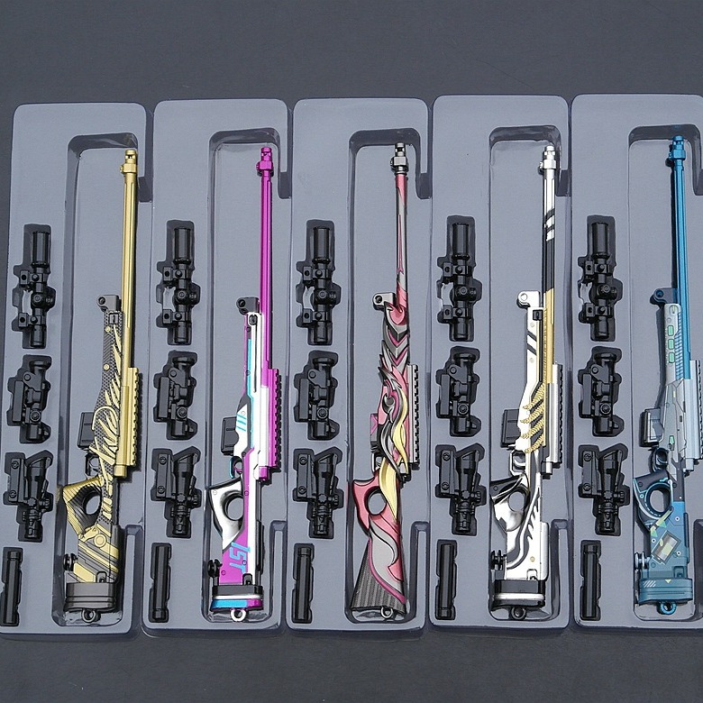 绝地大逃杀和平战地主播awm赤焰牛王黑色刀锋未来激战武器钥匙扣