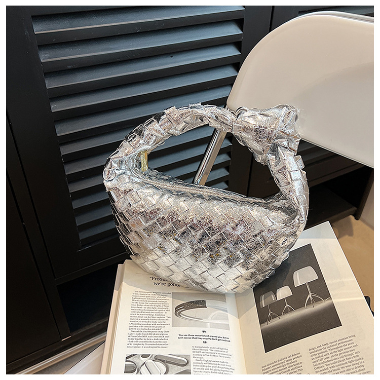 Foreign Trade Export Bag Women's Bag 2023 New Exquisite Woven High Sense Handbag Fashion Knotted Dinner Bag