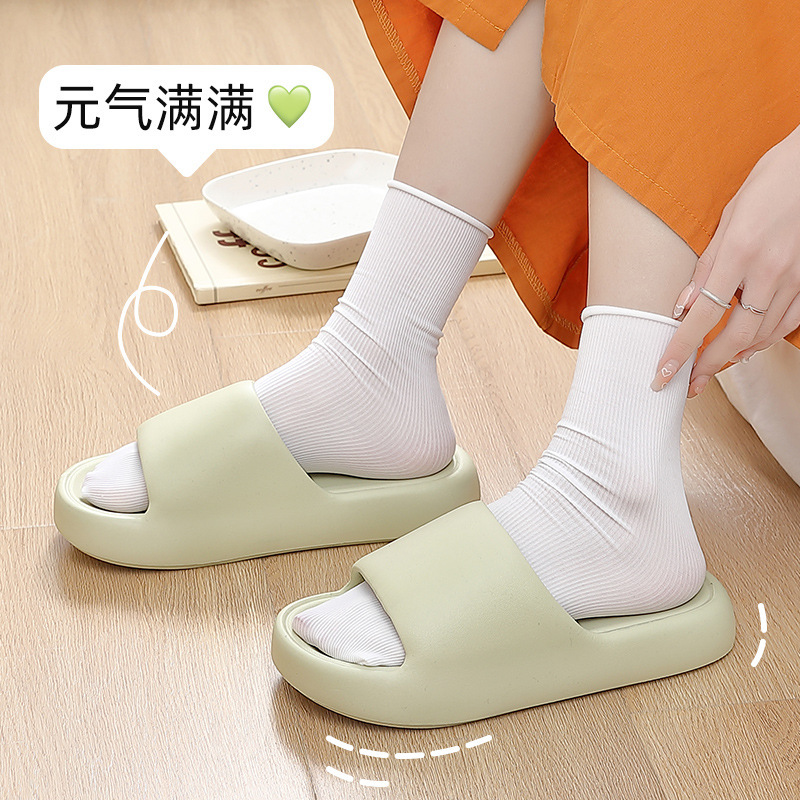 Slip-on Slippers Men's Outdoor Wear Home Bathroom Non-Slip Deodorant Soft Bottom Lightweight Couple Slippers Girls' Sandals