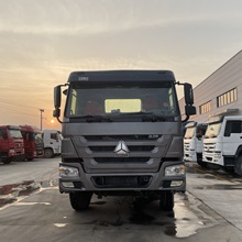 中国重汽 重卡二手卡车6X4牵引车低价HOWO二手375牵引车出售