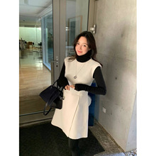 2023冬季新款韩国设计师气质圆领小香风xian瘦无袖羊毛连衣裙