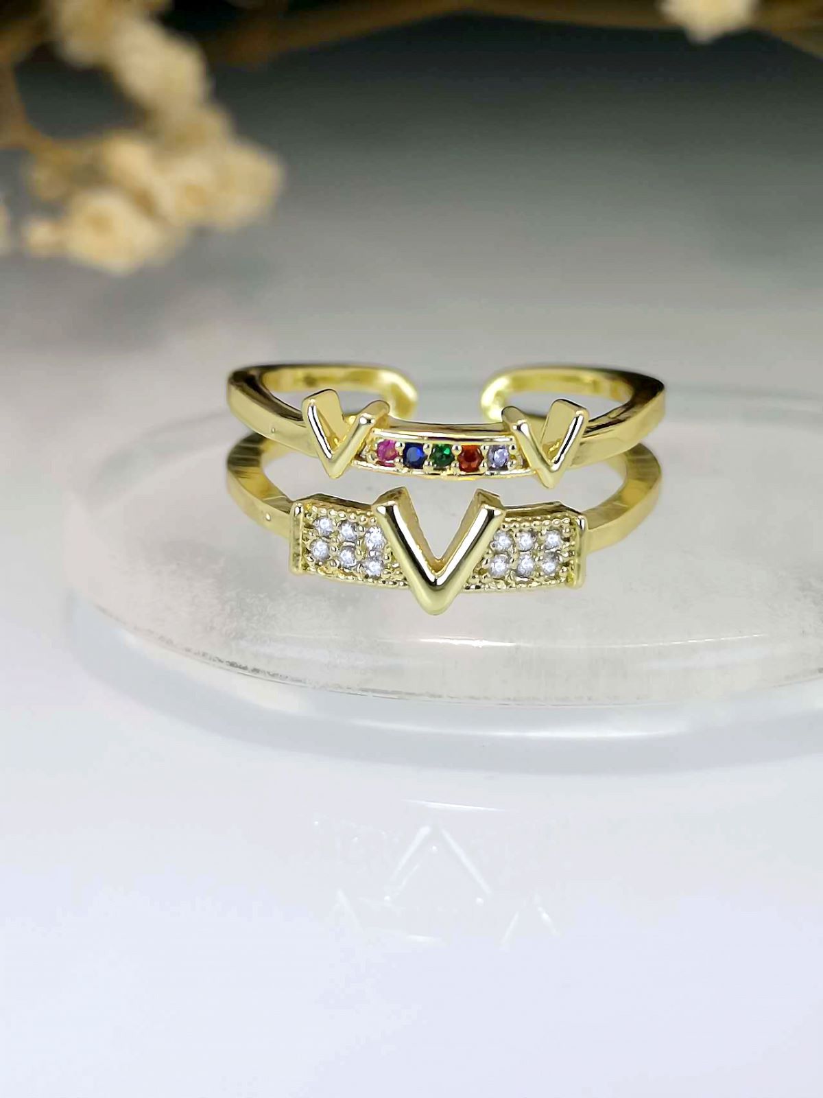 Cross-Border Hot Sale Affordable Luxury Fashion Style High-Grade V-Shaped Female Inlaid Zircon Ring Elegant Women's Open Ring