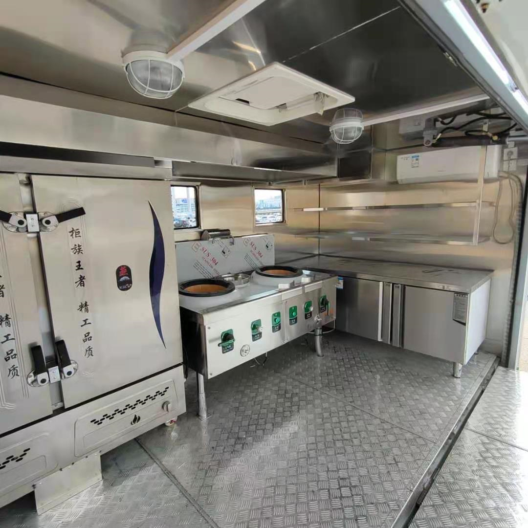 国六流动厨房餐车整车报价 家政服务餐车哪家好