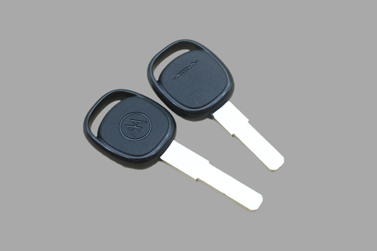 包邮价格,广州发货规格:原厂规格材质:铜坯爱玛电动车钥匙坯商品描述