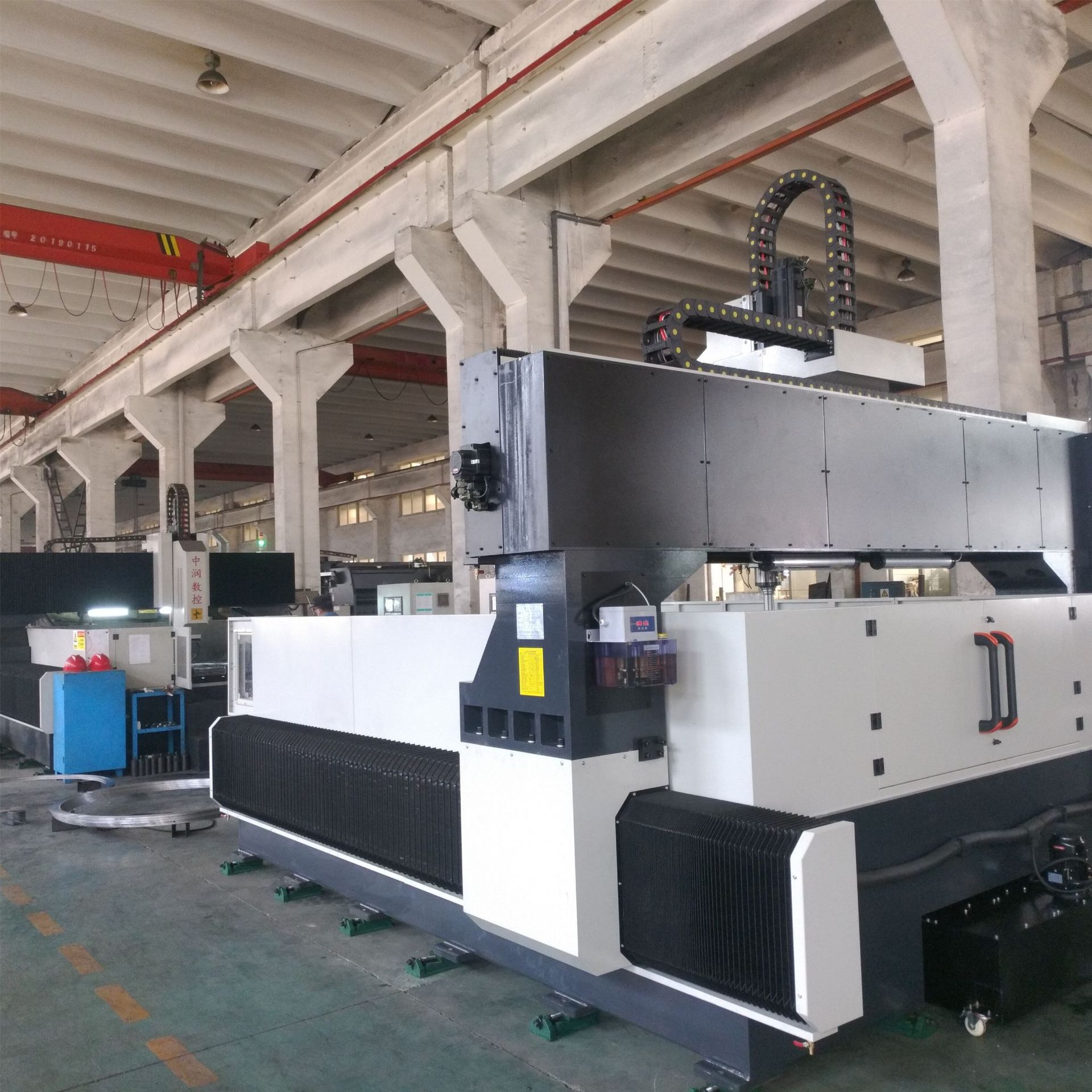 数控钻床自动龙门钻床三轴钻孔攻丝数控钻铣床法兰管板数控钻铣床