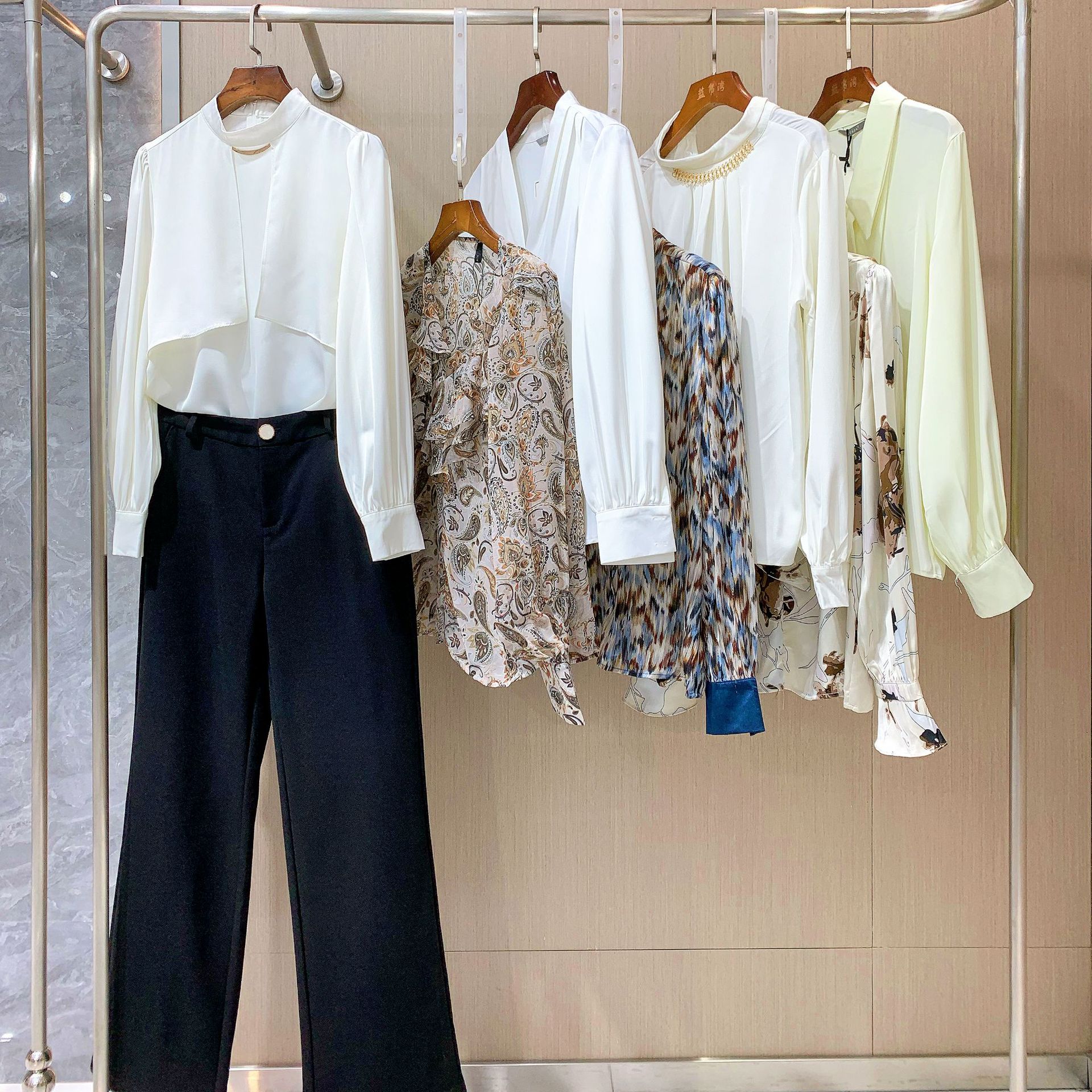 2022春季新款衬衫女起范&熙雨韩品牌高端醋酸缎面垂感通勤衬衣