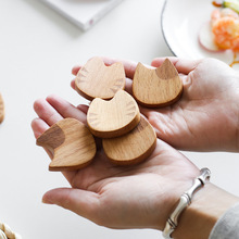 日式可爱实木筷子架托 创意家用餐桌实木猫咪造型味碟放筷子