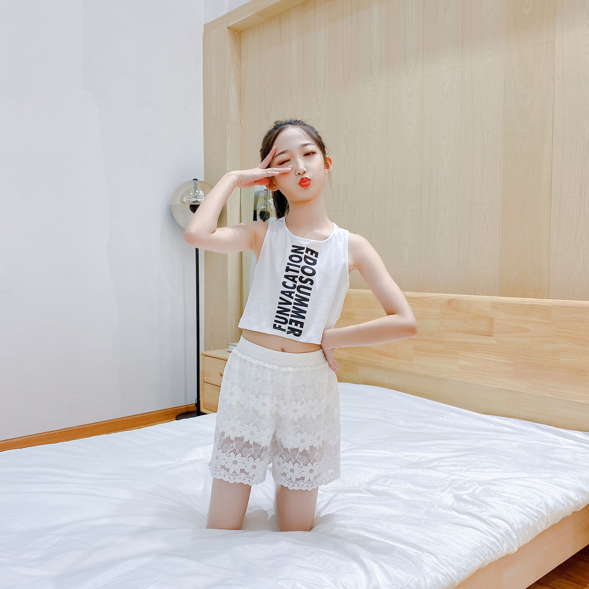 女童短裤打底裤春秋薄款防走光裤白色蕾丝保险裤可外穿jk裙安全裤