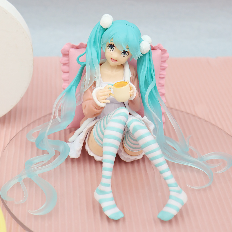 初音未来坐姿模型手办miku公主殿下汽车中控台摆件二次元动漫周边