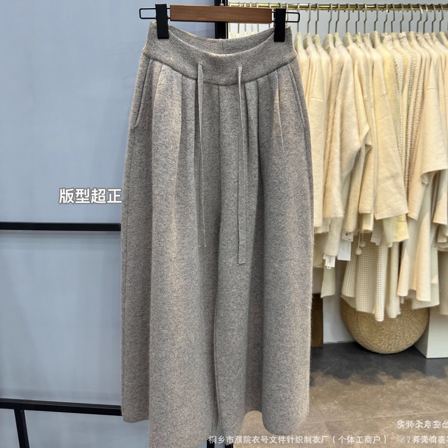 衣号巴恩裤加厚8分靴裤阔腿裤女浣熊绒加厚高腰显瘦裙裤抽绳裤子