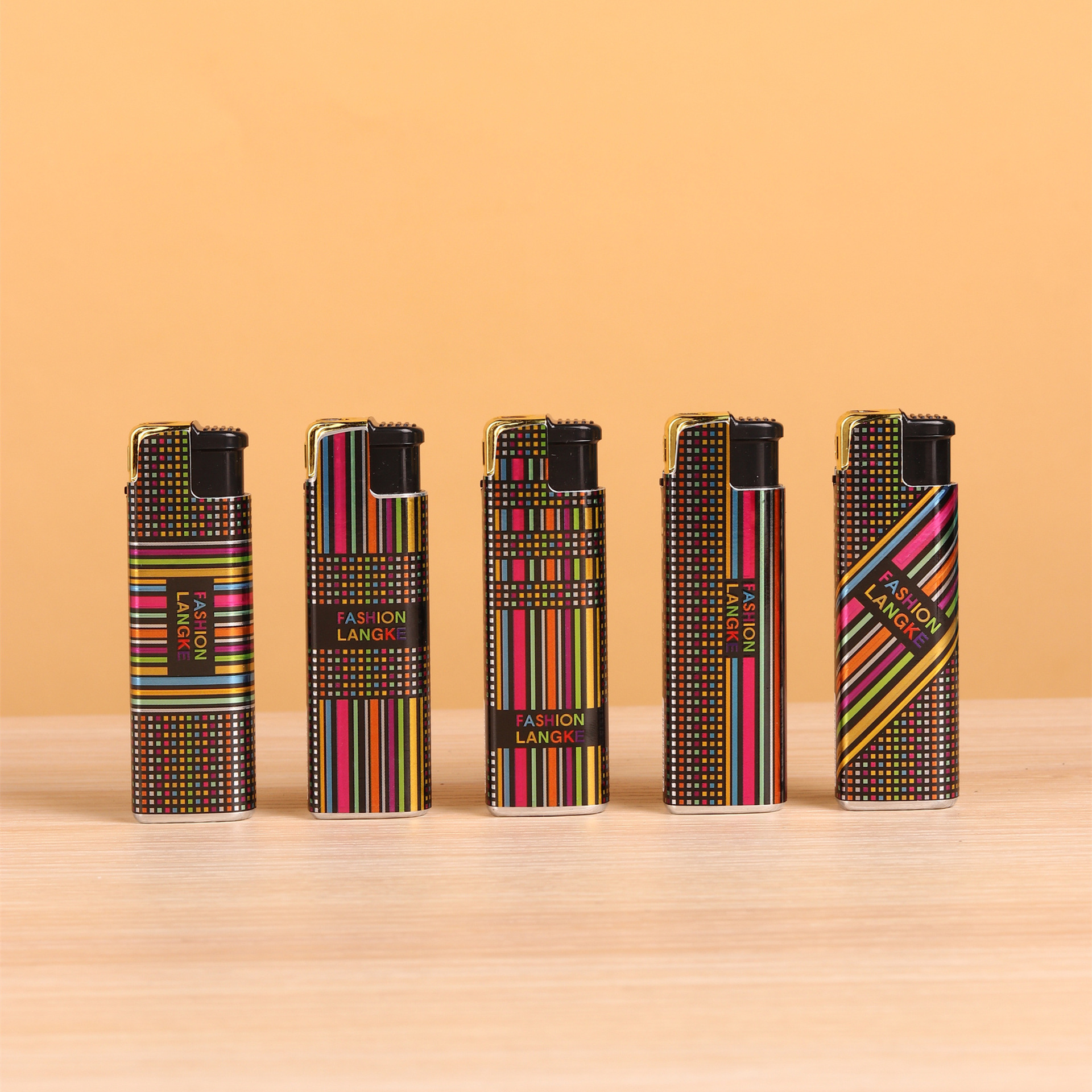 新品浪客t7金属直冲防风打火机个性镀膜双色漆金属包纸打火机批发