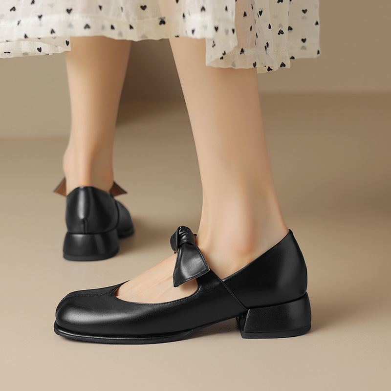 公主小皮鞋秋冬季新款鞋子圆头粗跟舒适低跟鞋蝴蝶结玛丽珍鞋单鞋
