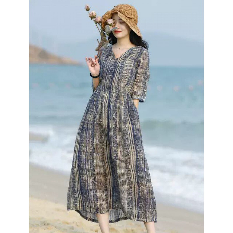 2024夏季新款文艺宽松条纹印花棉麻v领五分袖连衣裙女收腰中长款.
