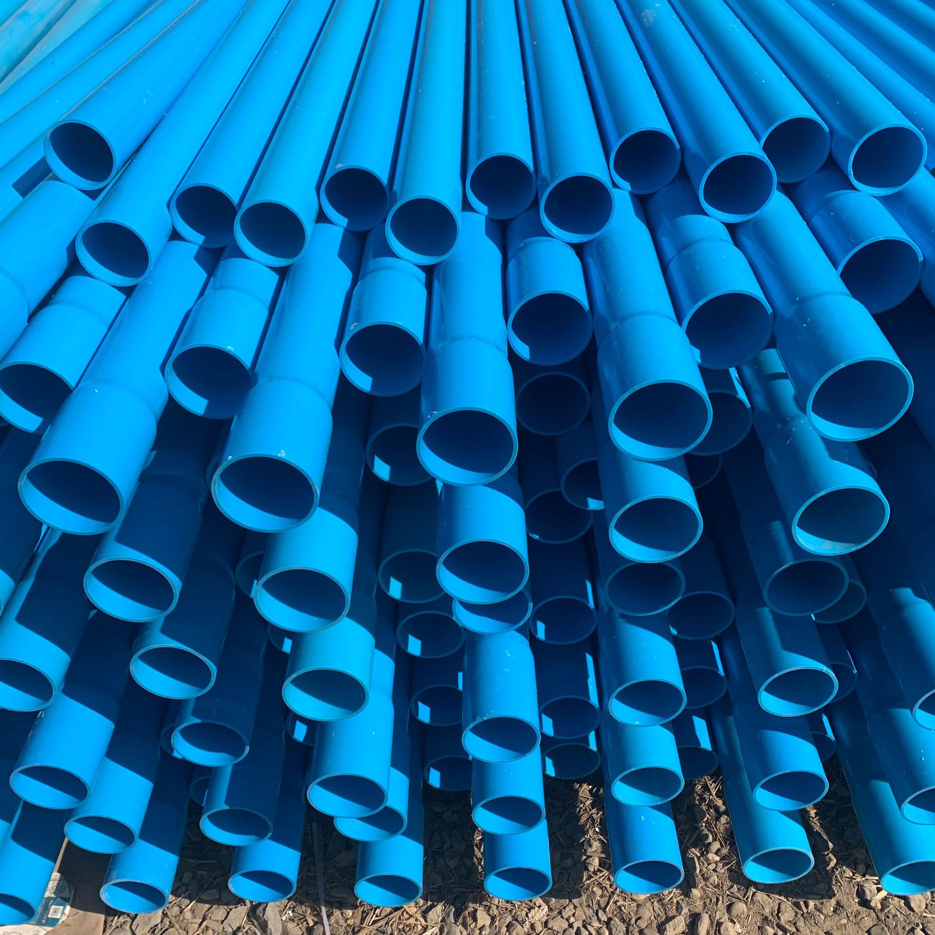 厂家供给pvc-uh给水管材蓝色pvc自来水管工程绿化上水管材