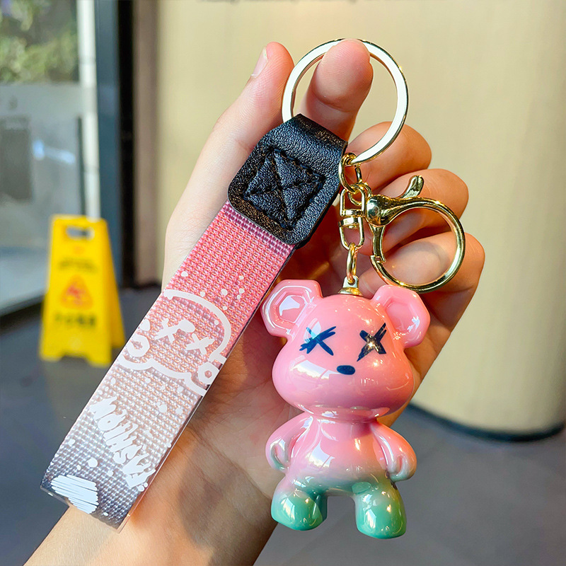 Cartoon Resin Chameleon Bear Keychain Cute Trendy Fashion Car Key Chain Couple Bag Pendant Wholesale