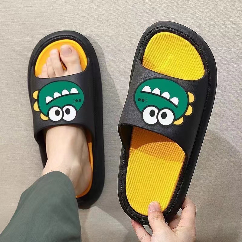 Tik Tok New Slippers Women's Summer Cute Cartoon Indoor and Outdoor Slippers Men's Fashionable Non-Slip Thick-Soled Sandals