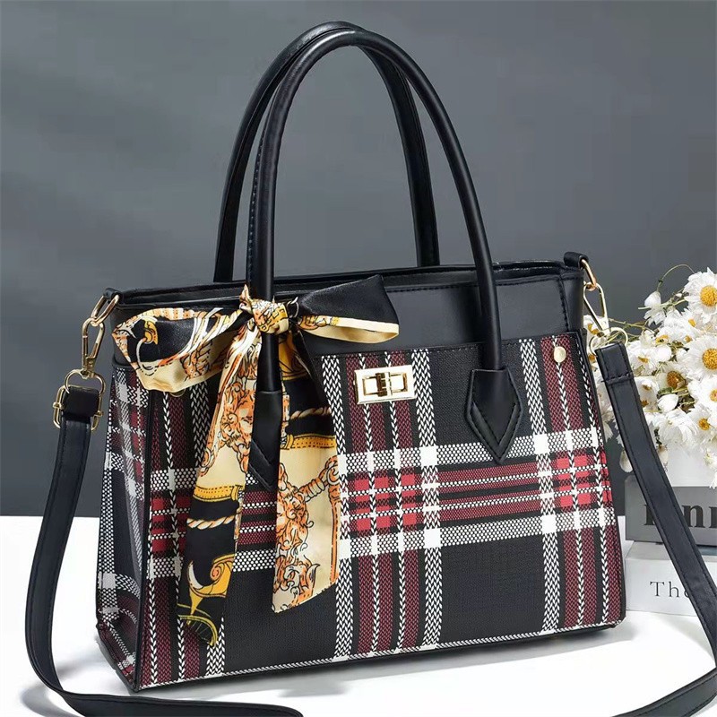 Foreign Trade Export New All-Matching Striped Women's Shoulder Bag Popular Plaid Fashion Trendy Crossbody Bag Women