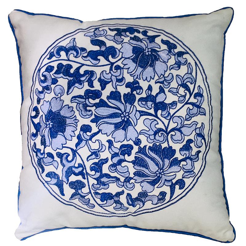 丽江南青花瓷抱枕套 瓶子花朵非洲亚马逊沙发靠垫套不含芯