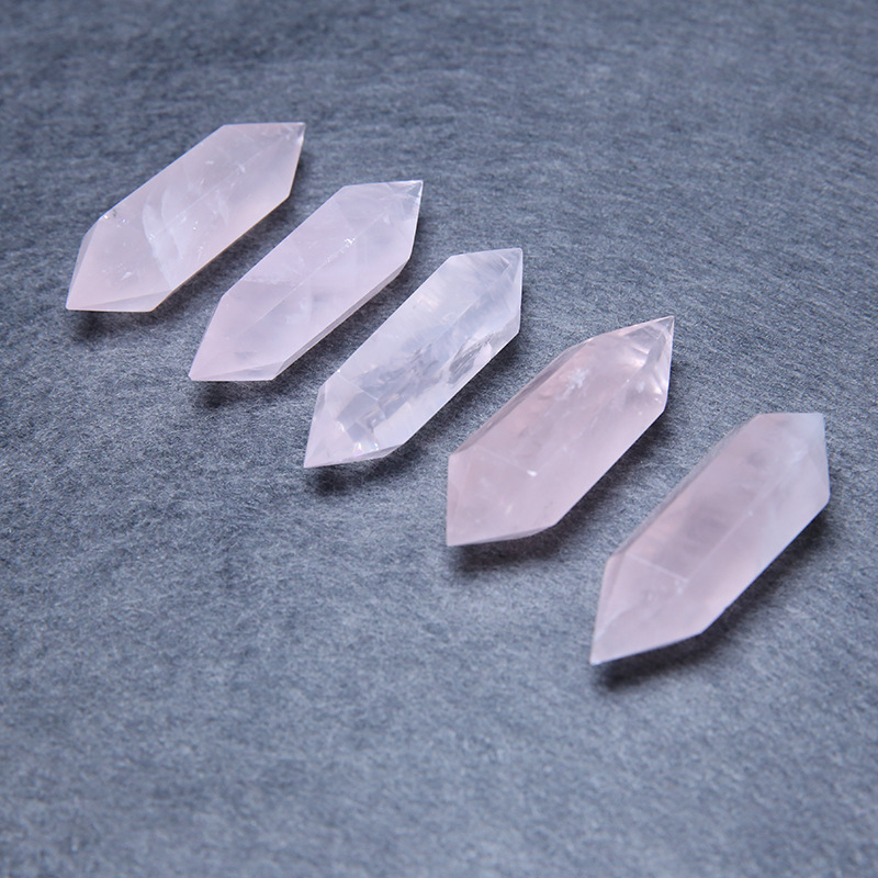 天然粉水晶双尖柱子 天然水晶双尖六棱柱摆件消磁 厂家供应