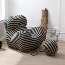 北欧设计师创意休闲客厅阳台单人沙发椅网红妈妈的怀抱布艺沙发椅