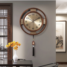 LW962023新款客厅挂墙挂钟新中式家用时钟石英钟轻奢实木免打孔钟