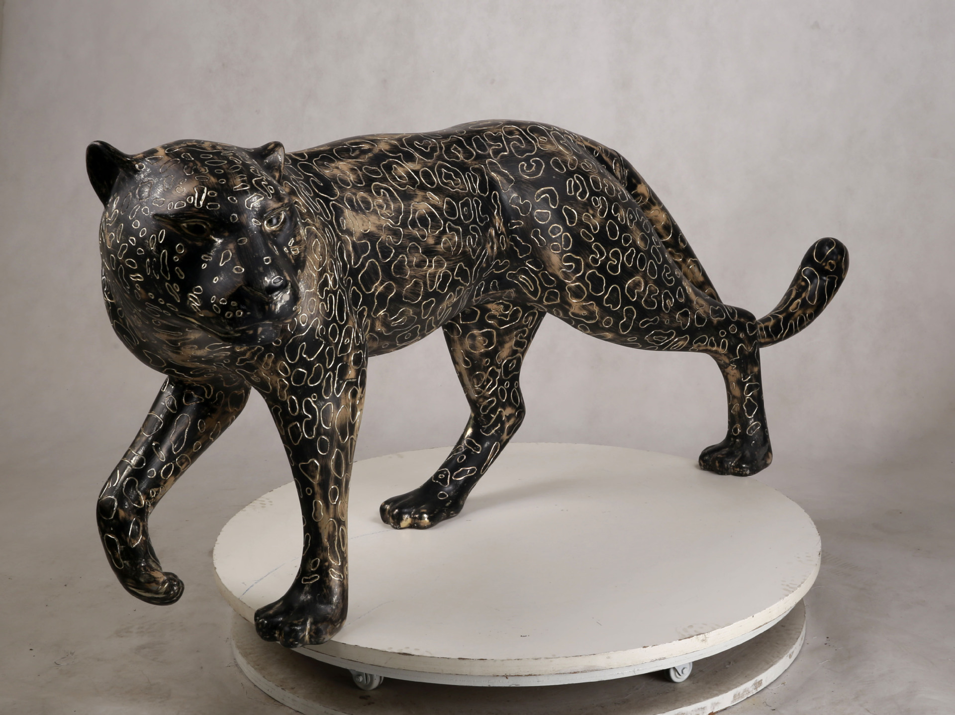 金钱豹手办工艺品制作 源头工厂 支持一件起订 上海玻璃钢工厂