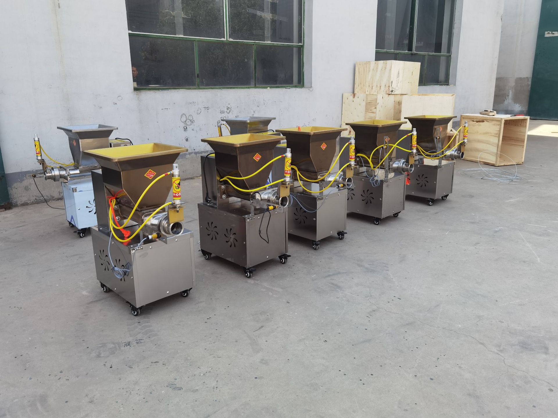 厂家直发气泵型分麻团机 多功能分面筋机 / 分芝麻球机面团分割机