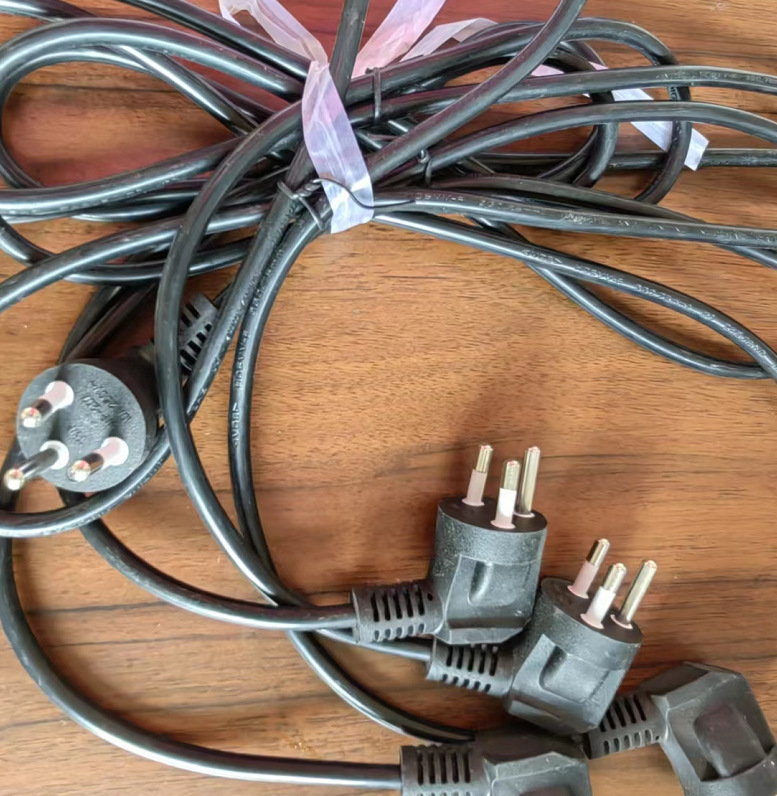 泰国tisi认证标准电源线10a16a泰规3芯插头线c13品字泰国标电源线