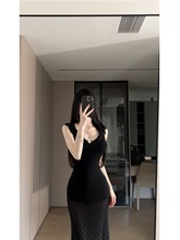 黑色气质吊带连衣裙女装收腰显瘦长裙夏季新款法式小众设计感裙子