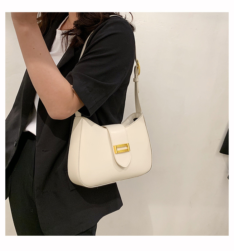 This Year's Popular Small Bag Female Ins Niche 2023 New Fashion Casual Baguette Bag Hot Girl Shoulder Underarm Bag