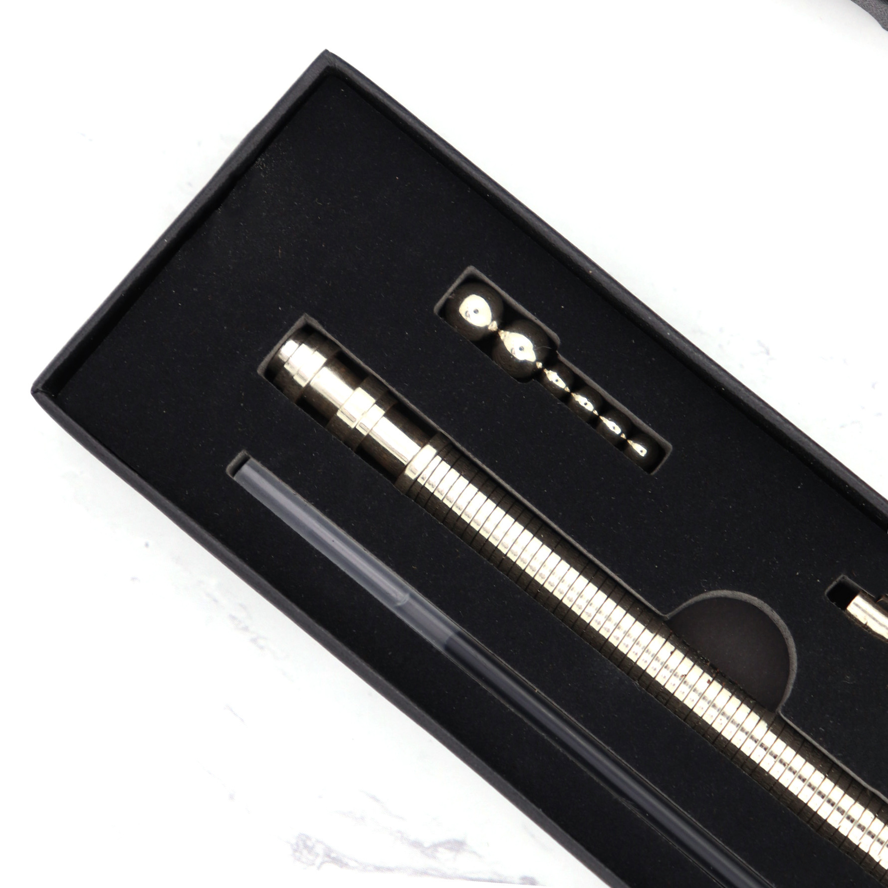 现货批发解压玩具fidget pen磁性金属笔创意减压笔金属磁力中性笔