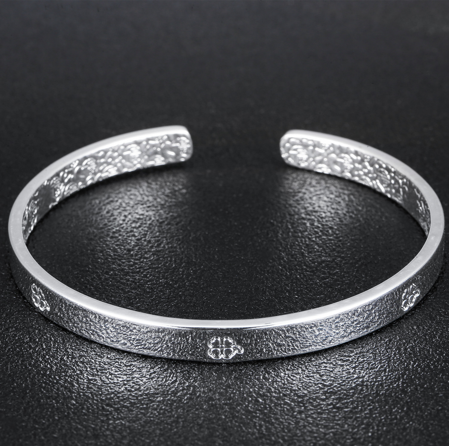 光面开口幸运四叶草镀925银手镯日韩版时尚银手环饰品厂家批发