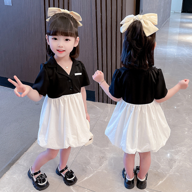 小女孩穿裙子图片