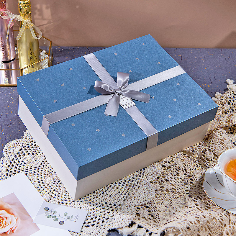 高档情人节礼品盒创意星星包装盒长方形伴手礼盒礼物盒