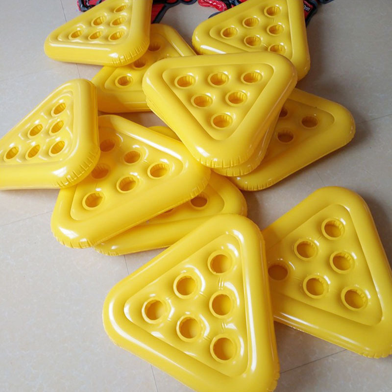 PVC充气纯色三角形杯垫水上可乐杯架PVC充气多孔杯座定制