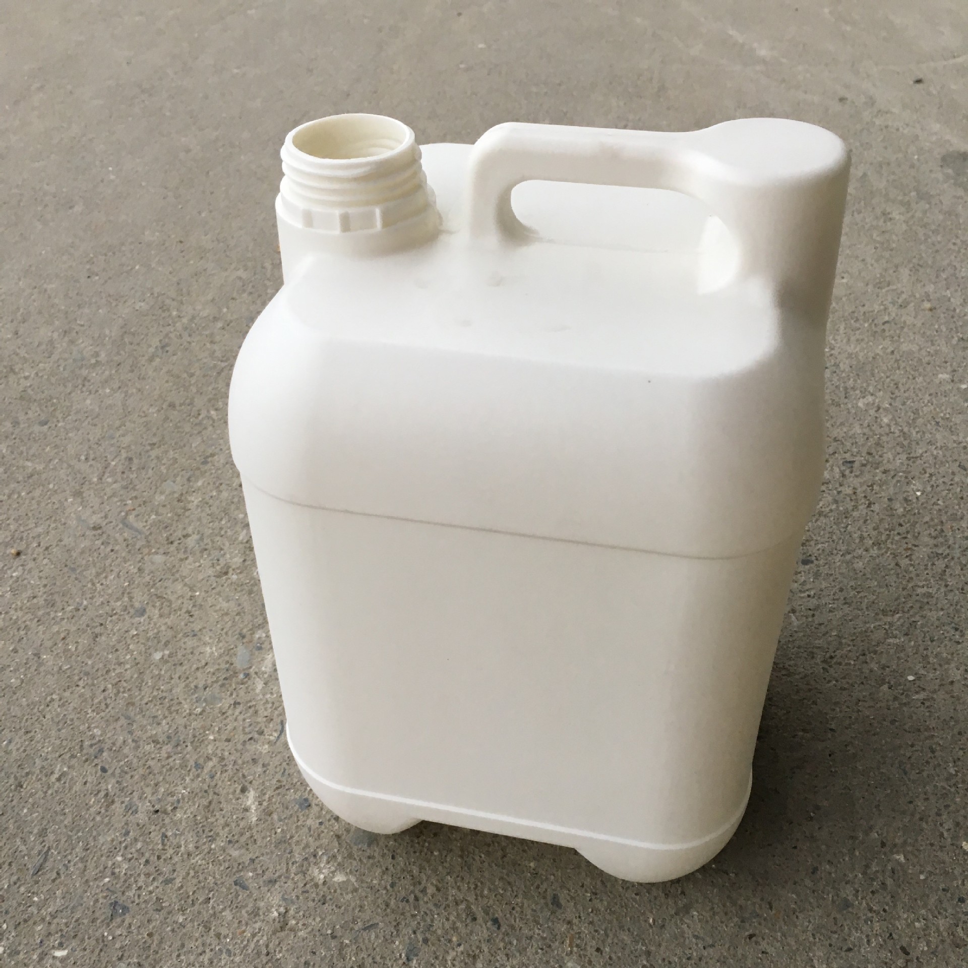 5l化工塑料桶方罐堆码鞋油桶5升kg公斤日化油漆塑料包装瓶桶