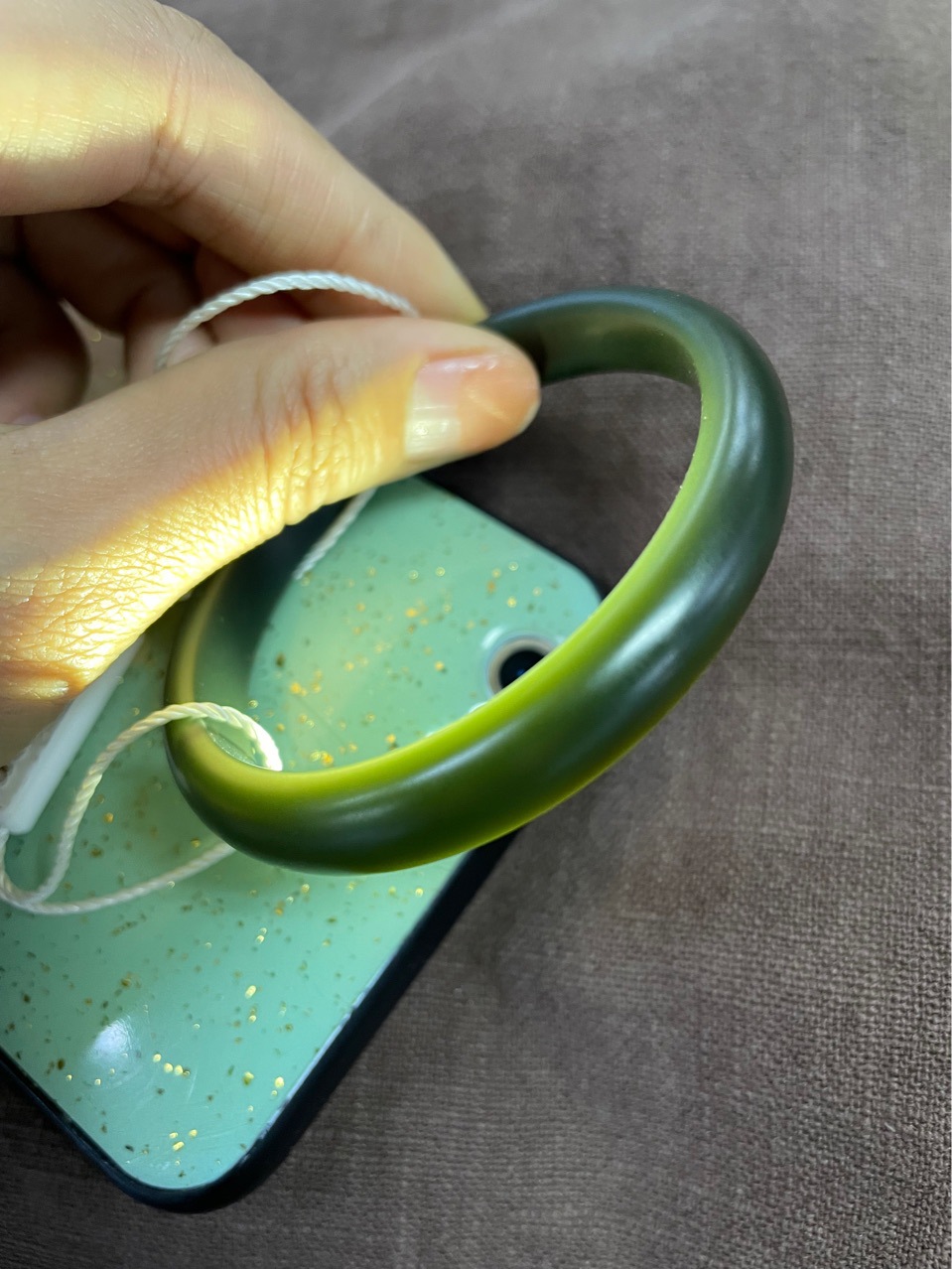 新疆和田玉优质塔青细料玉石手镯带证书终生保真