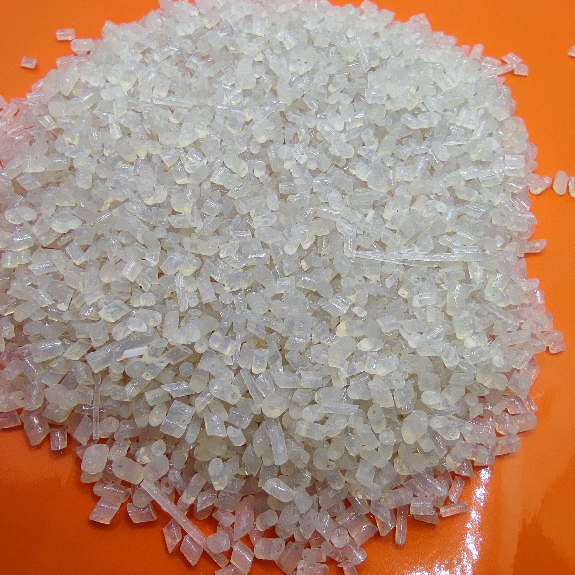 亚克力半透明粒子pmma再生颗粒 高抗冲高强度 适用于广告标牌灯箱