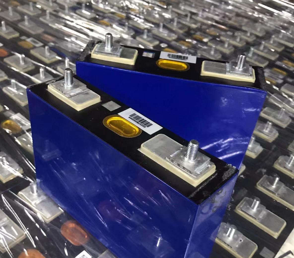 7v70ah铝壳三元聚合物动力大容量电动车锂电池大单体电芯