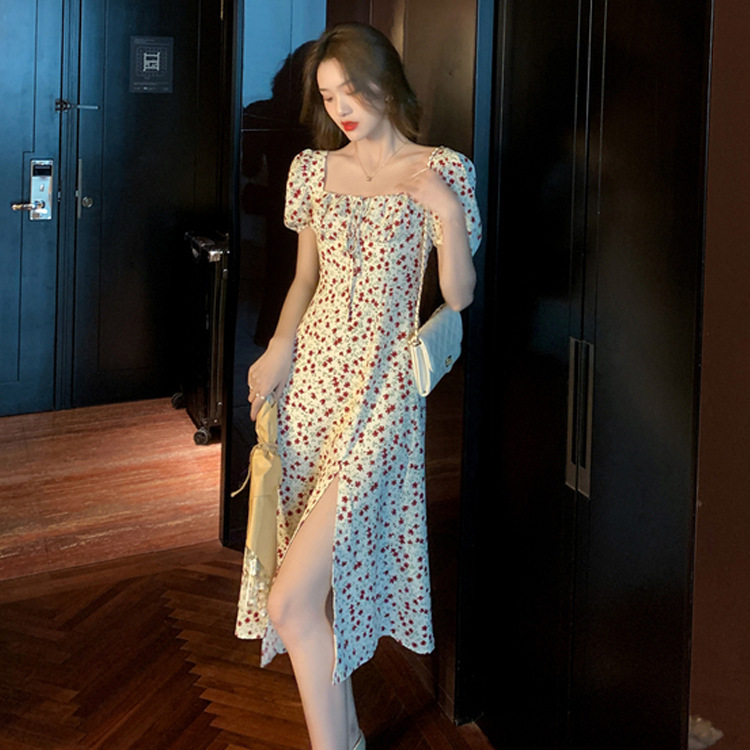 2021夏季法式复古雪纺碎花连衣裙超仙优雅洋气方领开叉碎花裙