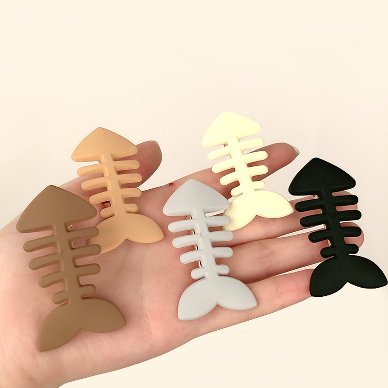 MIZI Japanese and Korean Simple Fishbone Barrettes Women's Summer Side Hairpin Cute Bangs Clip 2022 New Hairware hair accessories