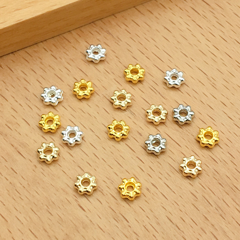 Alloy Plating 4 Mm6mm Snowflake Spacer Beads DIY Ornament Accessories Bracelet Necklace Making String Beads Materials Wholesale