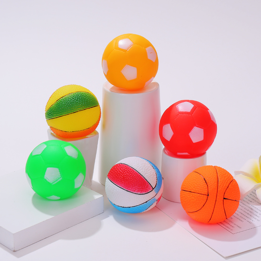 专业生产定制各类搪胶玩具公仔pvc环保搪胶球类足球篮球保龄球