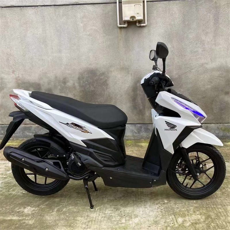 二手进口弯刀125cc巡航踏板复古小龟电喷水冷不倒翁代步摩托车