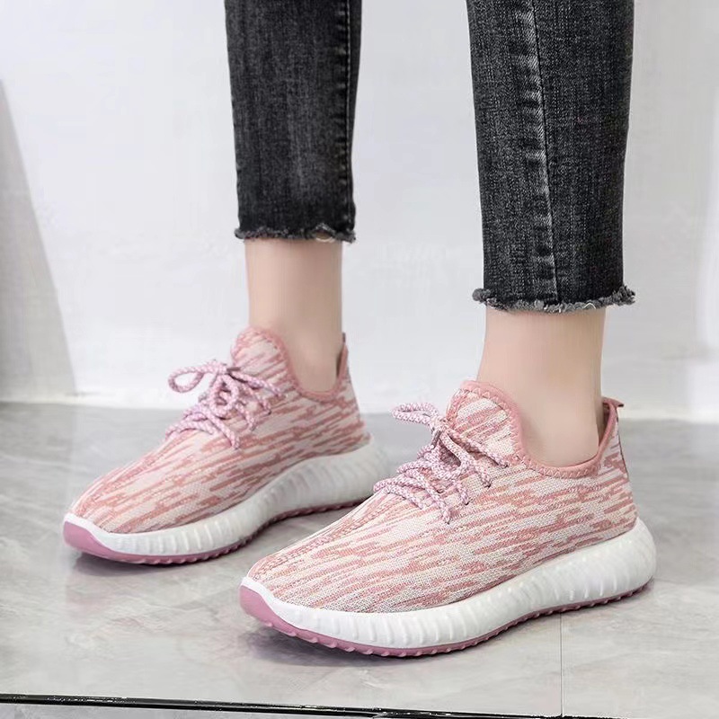 2023 New Sports Shoes Women's Spring and Autumn Leisure Loafers Low-Top Mesh Breathable Shoes Daily Soft Bottom Mom Shoes