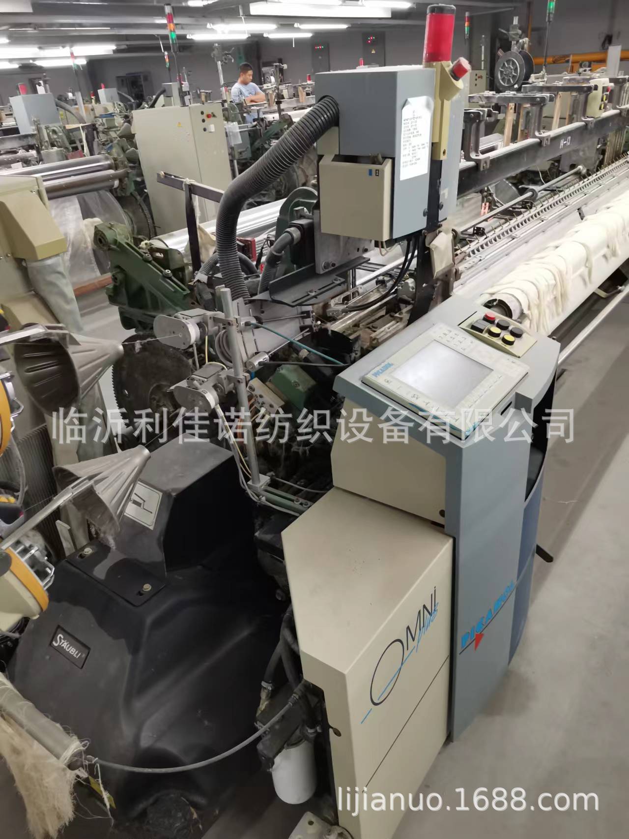 必佳乐喷气织机 Used PICANOL air jet loom OMNIPLUS-2-R -340