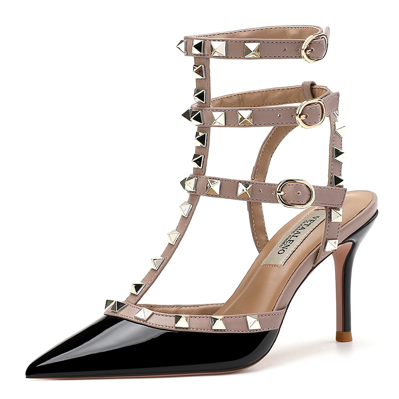 尖头羊皮包头凉鞋2024春夏季设计感小众气质细跟三环铆钉高跟鞋女